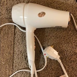 T3 hair dryer